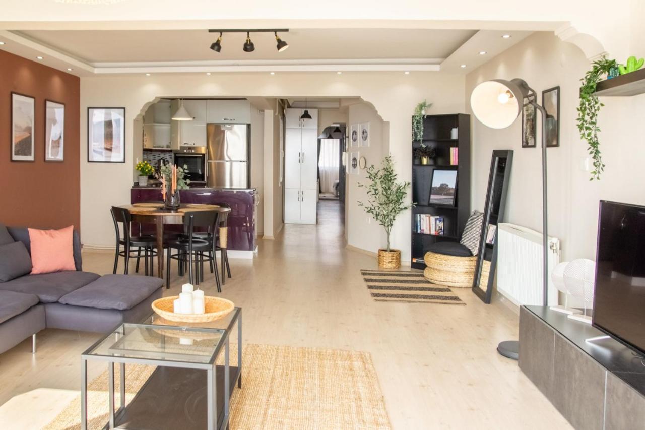 Exceptional Flat With Gorgeous Sea View In Izmir Lejlighed Eksteriør billede