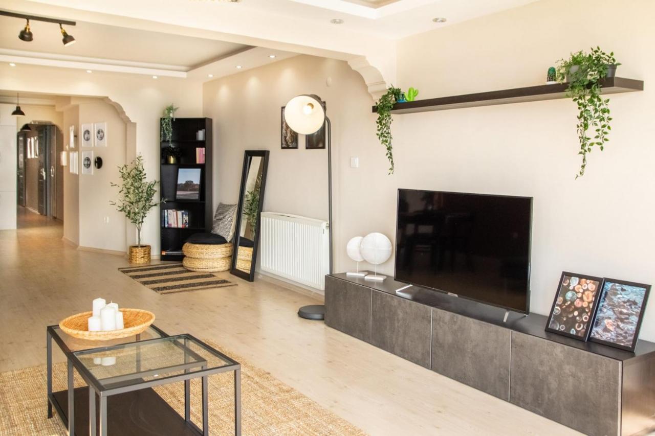 Exceptional Flat With Gorgeous Sea View In Izmir Lejlighed Eksteriør billede